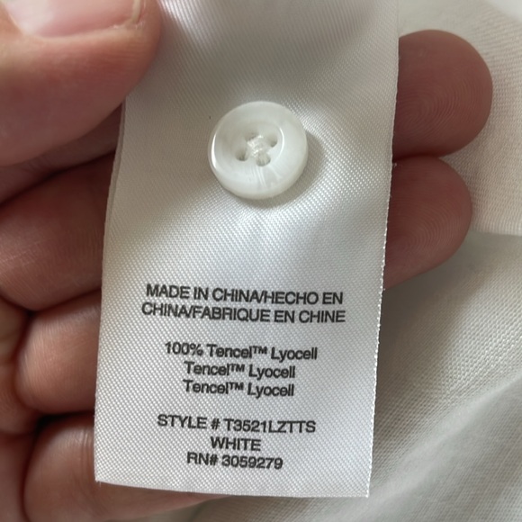 White button down tunic - Picture 3 of 3